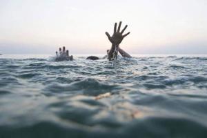 Cargo ship capsizes off Georgia coast, 20 rescued