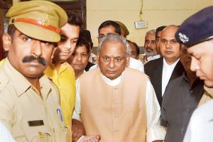 BJP's Kalyan Singh gets bail in Babri Masjid demolition case