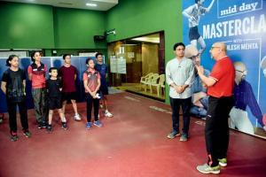 Kamlesh Mehta takes questions from young paddlers on TT nuances