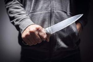 Man stabs bus conductor for giving him a Rs 10 coin in Navi Mumbai