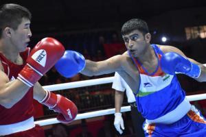 Manish Kaushik makes winning debut at Boxing World Championships