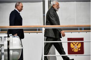 PM Modi visits Zvezda shipbuilding complex along with President Putin