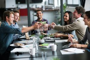 Food habits at workplace and how it affects your lifestyle