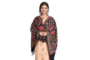 Get these trendy shawls from Amazon store to stay warm and stylish