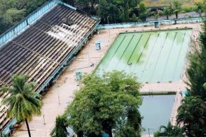 Time to clean up the city's swimming pools