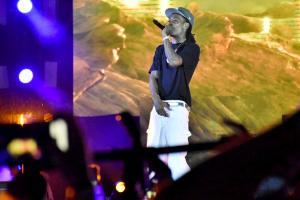 Rapper Wiz Khalifa performs in Mumbai; Madhuri Dixit thanks the star