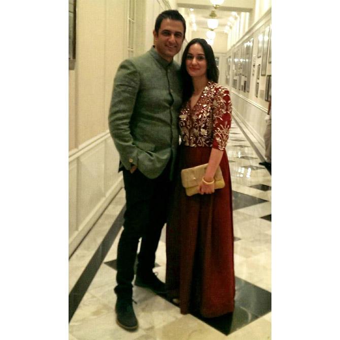 He was in class 6 when Sanjay Suri's elder brother Raj introduced him to squash. Within two years, Sanjay was in the Sub Junior Squash team of J&K. He even represented the state in Junior national championships as well.