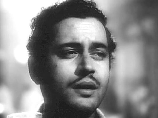 Guru Dutt: Not many of them know that the legendary filmmaker Guru Dutt began his career as a choreographer with P.L Santoshi's Hum Ek Hain starring Dev Anand and Durga Khote, released in 1946. However, he quickly turned himself into a director with classic hit Baazi in 1951. He never turned back and produced hits after hits namely Aar Paar (1954), Mr and Mrs 55 (1955), CID (1957), Pyasa (1957), and Kaagaz Ke Phool (1959). Dutt breathed his last on October 10, 1964.