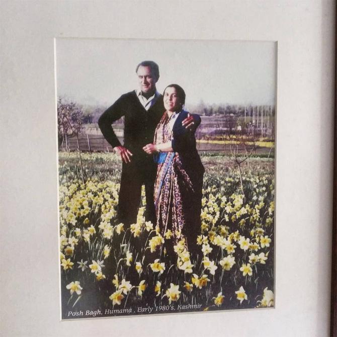 Juhi Chawla's character in Onir's I AM Megha from the 'I Am' anthology film is inspired by Sanjay Suri's mother Urvashi Suri's life.
This picture was shared by Sanjay Suri on Father's Day on social media with a heart-melting caption: Don't have a photograph with my dad as all was looted when he was killed in 1990, so sharing one with mom and him from Kashmir in the 1980s. #FathersDay