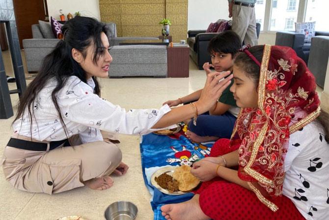 Kamya Punjabi has been supporting husband Shalabh Dang who works as a health care professional. While the husband was being busy saving people, the actress handled it all at her house. In fact, she also celebrated Navratri ceremony during the lockdown. All pictures/Kamya Punjabi's Instagram account