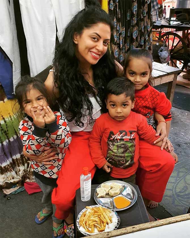 At the time of social distancing, Kavita Kaushik has been missing a lot of human contacts. 