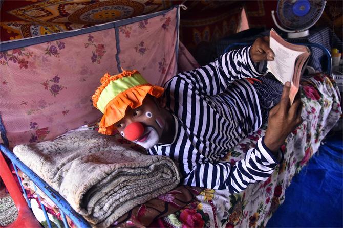 Amid lockdown, the members of Rambo Circus have been spending their quarantine time practicing their art and acing their skills as they keep their spirits high in the hope of the lockdown ending soon.