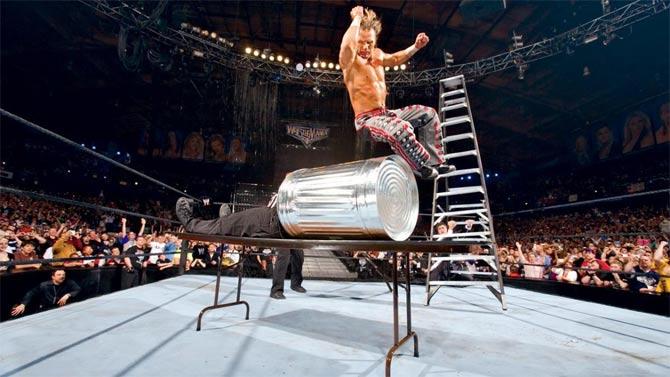 Shawn Michaels faced off against Mr. McMahon at WrestleMania 22 in a No Holds Barred match.