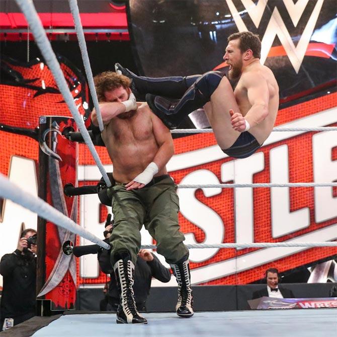 Daniel Bryan faced off against Sami Zayn for the Intercontinental title but Cesaro and Shinsuke Nakamura at ringside proved the perfect distraction for Zayn to retain his title.