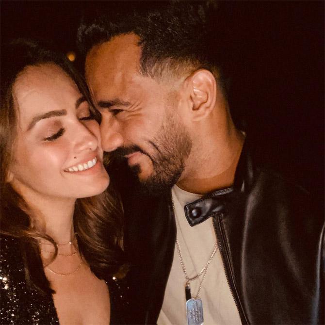 On her first wedding anniversary, Anita Hassanandani got the initial of her husband Rohit Reddy inked as a gift to him! Isn't that adorable?