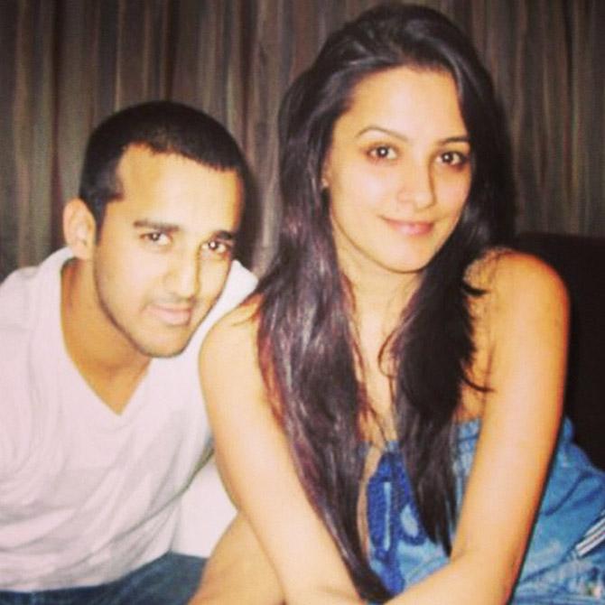 Anita Hassanandani and Rohit Reddy, who are one of the most-loved couples of the Television industry, used to go to the same gym. The entrepreneur later messaged Anita on Facebook and the rest is history!