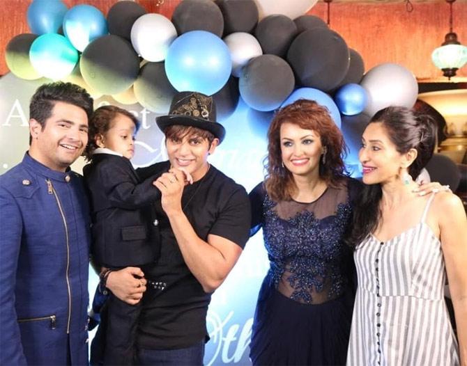Teejay Sidhu has found a new way to keep it up with the entire lockdown process in the country. In one of her posts, Teejay shared, 