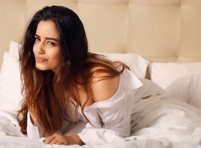 In one of the posts, Shrishty Rode shared her out of the bed look, and we can't keep our eyes off! 