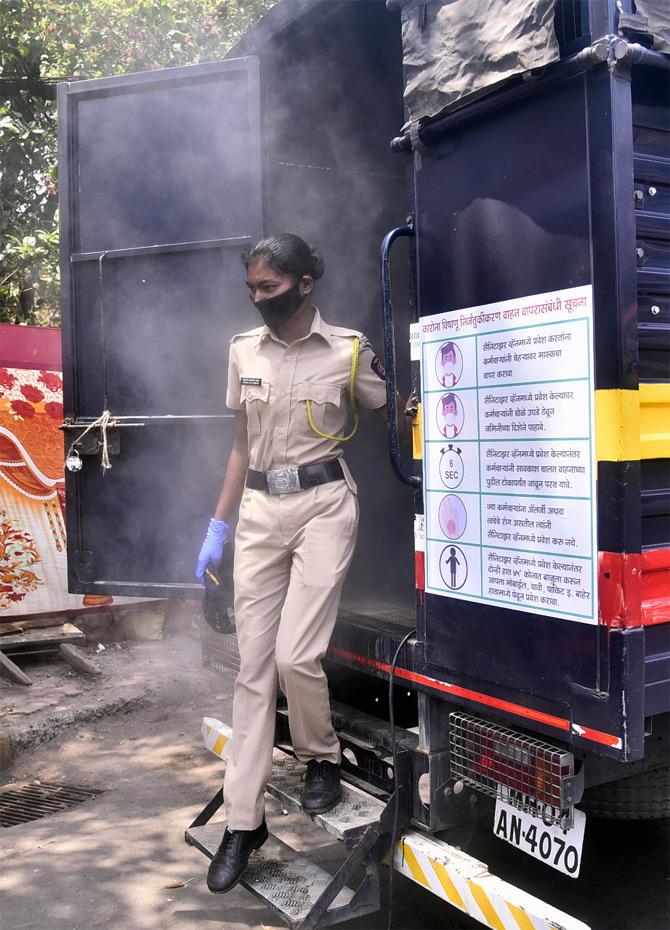 After 15 more people tested positive for COVID-19 in Dharavi on Sunday, BMC officials said that the virus has spread to other pockets of the slum which were unaffected earlier and sealed another area, Shastri Nagar slum. According to the BMC data, 10 of the 15 new coronavirus positive patients in Dharavi are in the age group of 18 to 30.