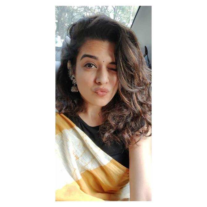 Along with western wear, Mithila Palkar rocks saris, too. Sharing this photo, Mithil wished all her fans a Happy Gudhi Padwa. She wrote, 