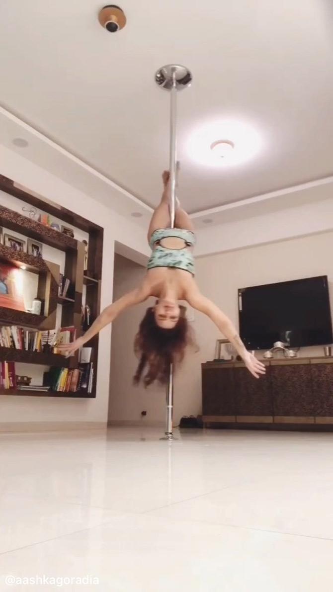 As stuck at home, Aashka Goradia is also missing her pole-dance sessions. 