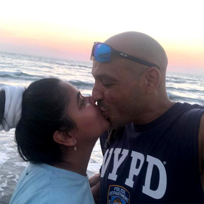 Sometimes it would take her almost two-three hours to reach the set because of traffic jams. She would hardly get time to spend time with her husband or for that matter just be at home. As Steven Graver is a painter he, too, wanted to move to a place away from Mumbai's hustle-bustle. And they landed in Goa!