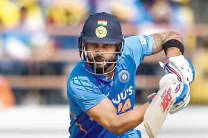 Kohli has Sachin Tendulkar-like fetish for tons, says Michael Clarke