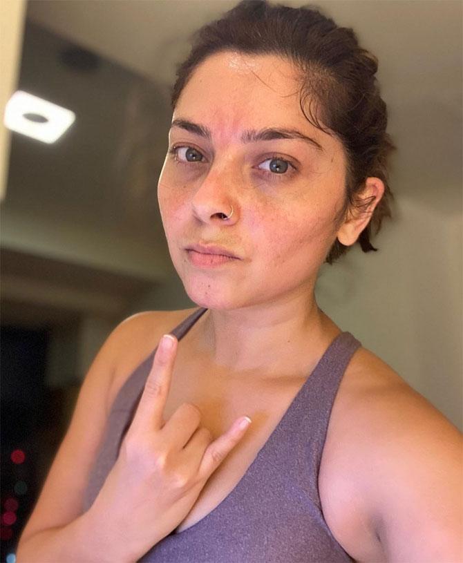 Sonalee Kulkarni shared a post-workout #nofilter selfie and talked about being proud of who we are. She wrote, 