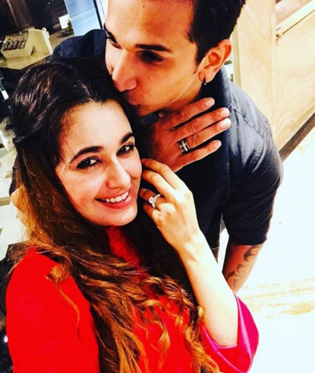 Yuvika Chaudhary-Prince Narula: Both took to Instagram to announce their engagement in January 2018. After dating each other for three years, the couple finally tied the knot on October 12, 2018, and solemnised their relationship in Mumbai. Prince Narula and Yuvika Chaudhary met on the sets of Bigg Boss 9 where they became best friends. In 2019, the couple won Nach Baliye 9's coveted trophy.