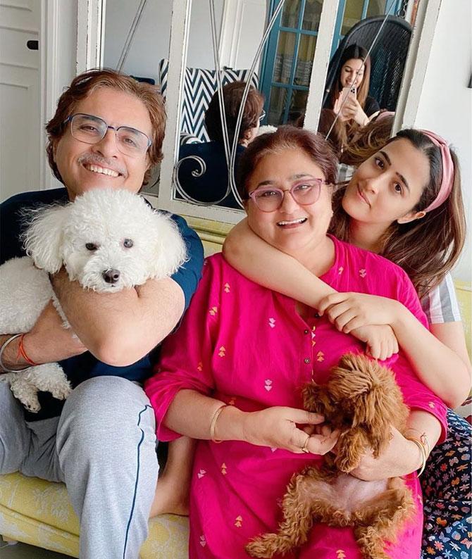 Kriti Sanon has also been spending a lot of time with her family. She shared this photo of her parents, Nupur Sanon and pet dogs Disco and Phoebe and wrote: My Lockdown companions!@nupursanon @sanonrahul @geeta_sanon #disco #phoebe [sic].
