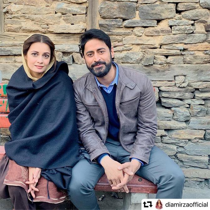 In 2019, he made his web series debut with Kaafir, opposite Dia Mirza. The story of the show revolves around a woman named Kainaaz Akhtar (actress Dia Mirza) who is a Pakistani imprisoned in Kashmir and is accused of being a militant. She also delivers a baby girl in jail. Mohit, on the other hand, is playing the character of an Indian journalist, Vedant. Mohit was lauded for his role in the show.
In picture: Mohit Raina with Kaafir co-star Dia Mirza