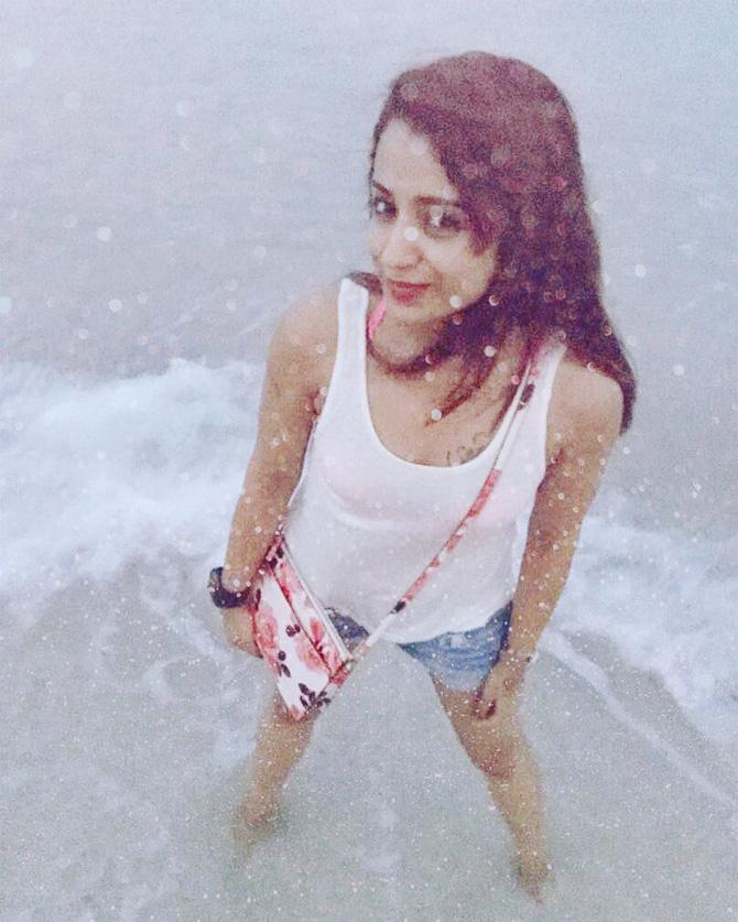 Trisha has been part of notable Tamil films such as Ghilli (2004), Aaytha Ezhuthu (2004), Nuvvostanante Nenoddantana (2005), Kireedam (2007), Bheemaa (2008), Abhiyum Naanum (2008), Vinnaithaandi Varuvaayaa (2010), Endrendrum Punnagai (2013), Thoongaa Vanam (2015), Kodi (2016), '96 (2018), and her last outing Petta (2019).