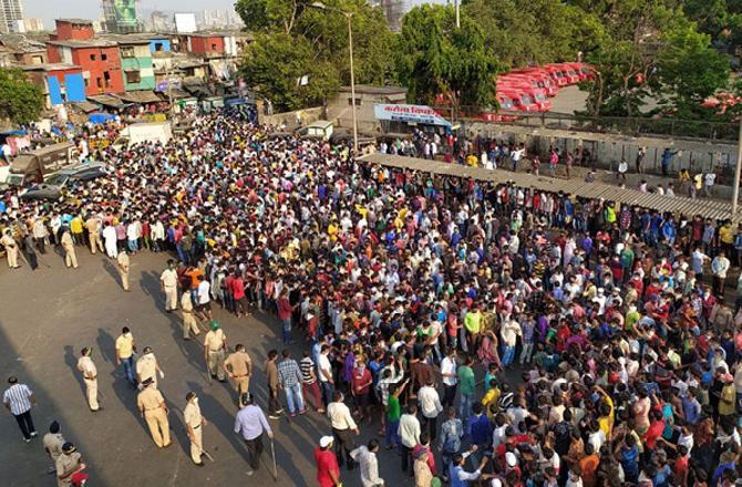 On April 15, when Prime Minister Narendra Modi extended the lockdown period till May 3, more than a thousand people gathered at the Bandra Railway Station demanding that they be allowed to go back to their homes in other parts of the country. 