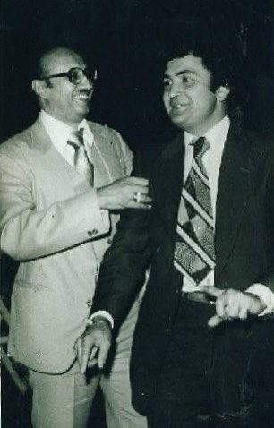 A lovely moment captured in a frame! Remembering Manmohan Desai on his birth anniversary, Rishi Kapoor shared this picture and wrote, 