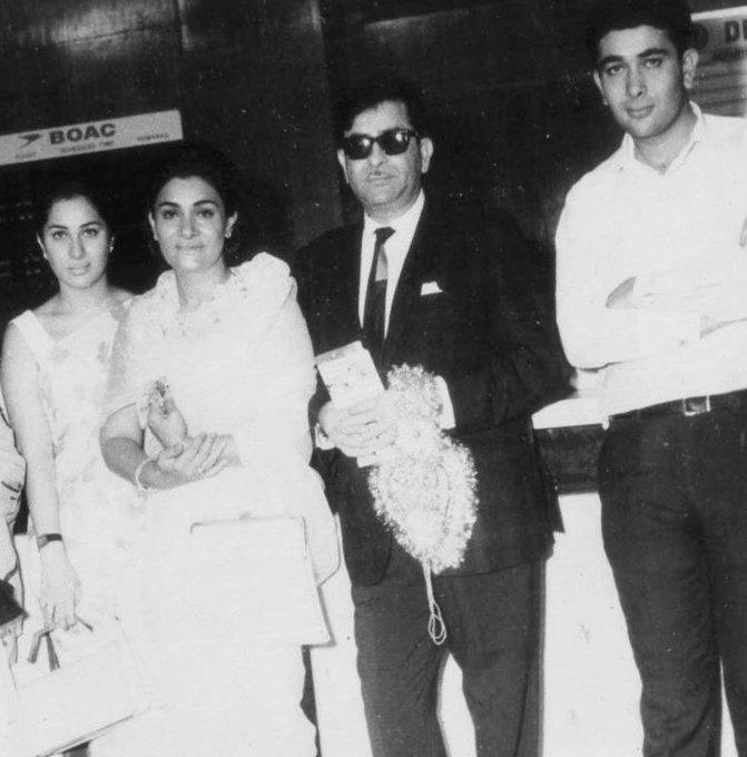Rishi Kapoor belongs to the illustrious Kapoor family of Bollywood, widely known as the first family of Hindi films. Son of late iconic actor-filmmaker Raj Kapoor, his uncles Shammi Kapoor and Shashi Kapoor were stars, too, as have been his brothers Randhir and Rajeev Kapoor in their time. Rishi Kapoor is survived by wife, actress Neetu Kapoor, daughter Riddhima and son Ranbir. In picture: A throwback picture shared by Rishi Kapoor of his parents and siblings. 
