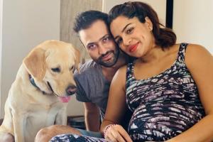 Actress Shikha Singh is expecting her first child; flaunts baby bump