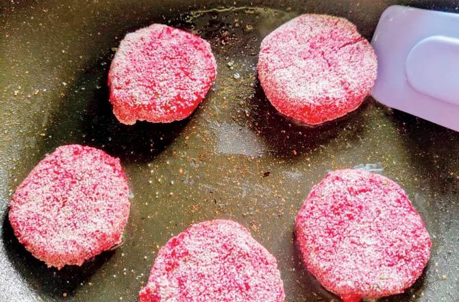 Beetroot cutlets