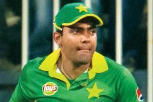 Umar Akmal gets three-year ban for not reporting corrupt approaches