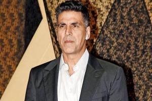 Akshay Kumar comes to the rescue, again; contributes Rs 3 crore to BMC