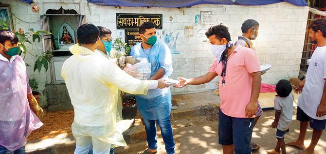 The ration kits are being distributed across south and central Mumbai