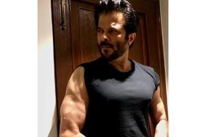 Anil Kapoor flexes his muscles during lockdown, says respect your body