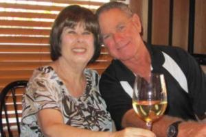 Couple married for 51 years die just six minutes apart