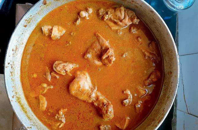 Konkani-style chicken curry