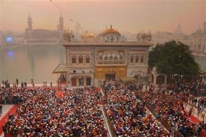 Former Hazroori Ragi of Golden Temple dies after being tested positive 