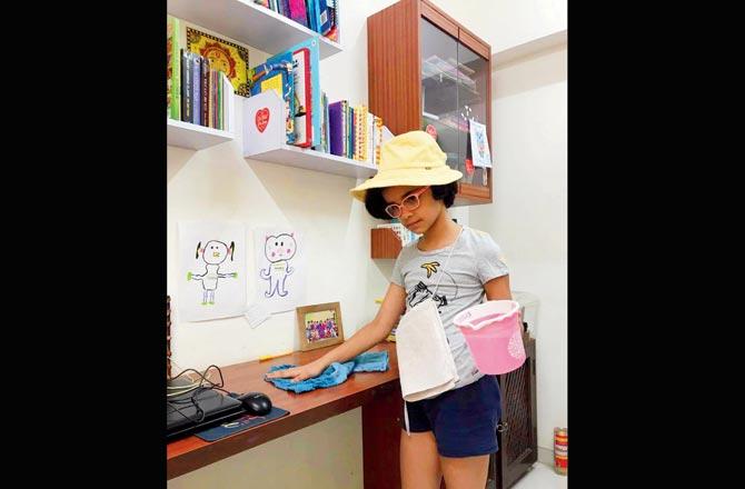 Saachi helps out with chores