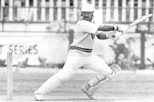 34 years ago: Miandad hit Chetan for the most famous last-ball six!