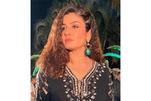 Raveena Tandon starts campaign to stop attacks on medical fraternity