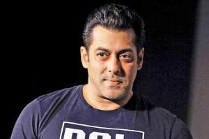 Salman Khan runs his own Bigg Boss in Panvel!