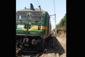 Goods train derails between Airoli and Rabale in Navi Mumbai
