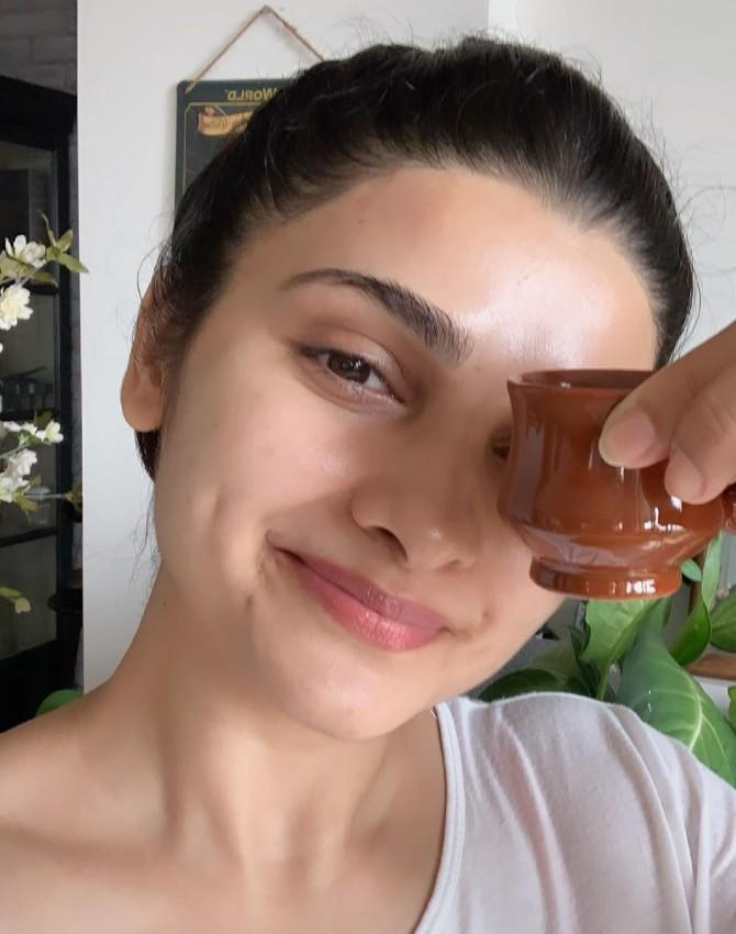 During her quarantine, the Bol Bachchan actress enjoys to enjoy her 